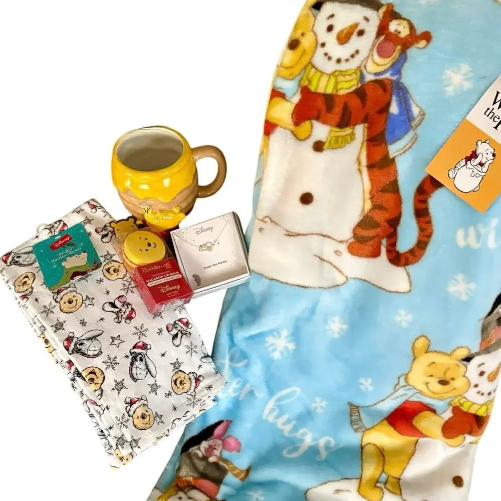 NWT WINNIE THE POOH Christmas Gift 6PC Bundle Throw Hunny Pot Necklace K-Beauty